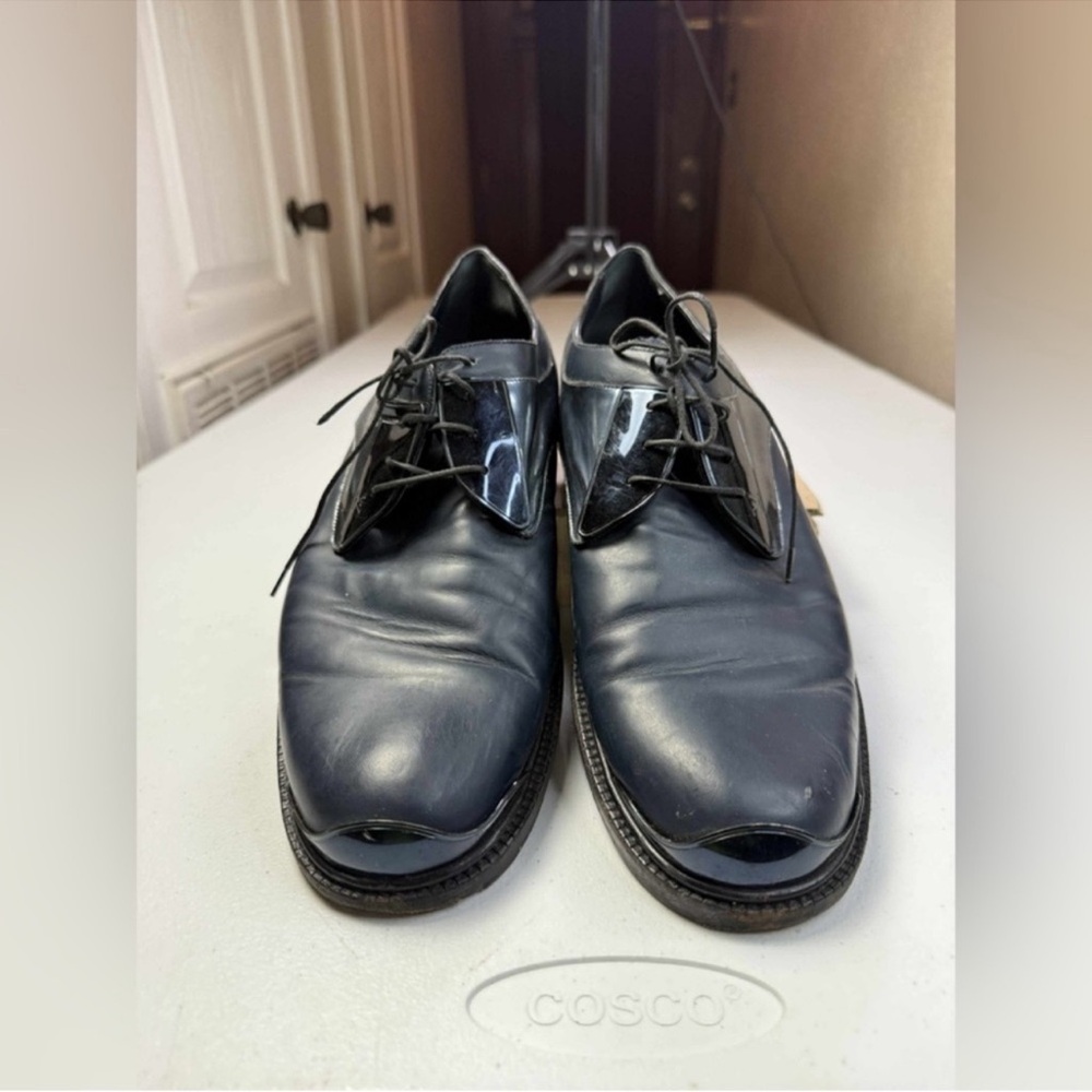 Louis Vuitton Runway Blue Leather
Metal Palace
Derby Shoes Sz 9 - Picture 10 of 15